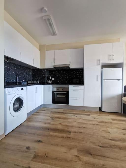 Alegria A Appartement Funchal  Buitenkant foto